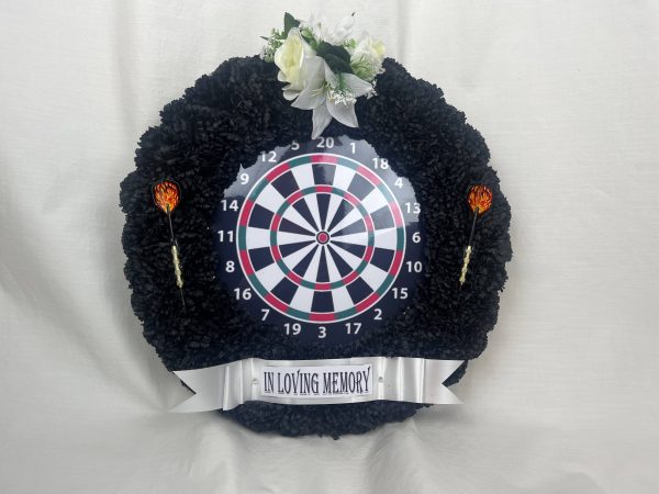 Dartboard Wreath - Image 2